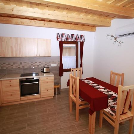 Boni Apartmanok Hegykő Zewnętrze zdjęcie